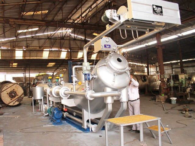 jet dyeing machine