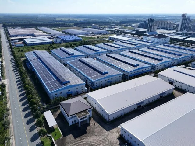 Green Factories: How Sustainable Manufacturing is Changing the Game